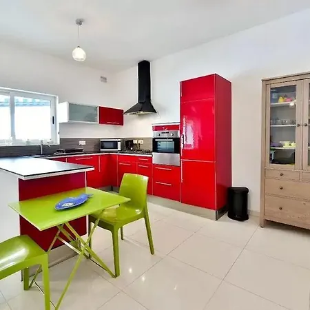 Holiday Mensija Street Apartamento 1pt 1 *